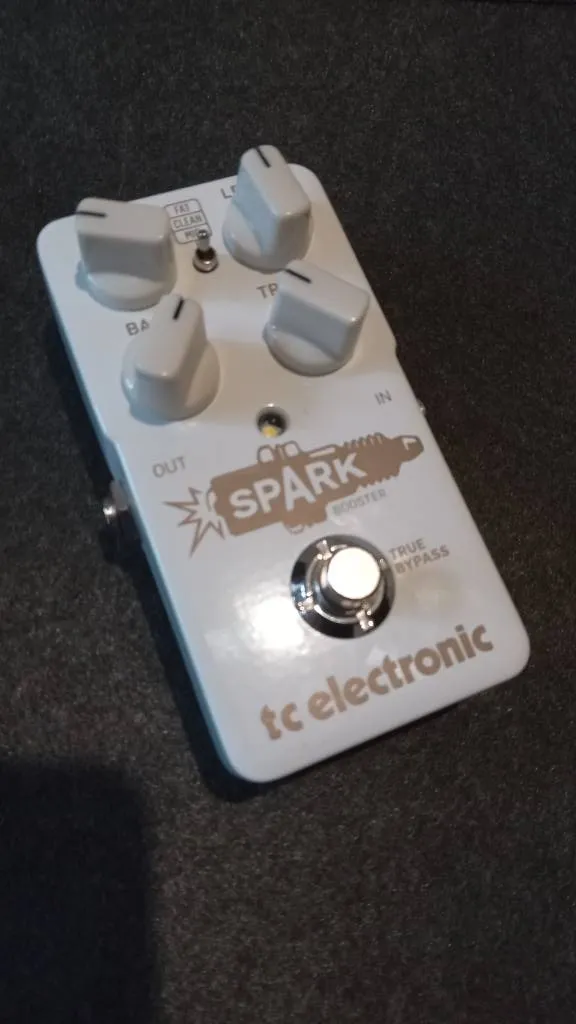 Tc Electronik Spark boost Effekt pedál