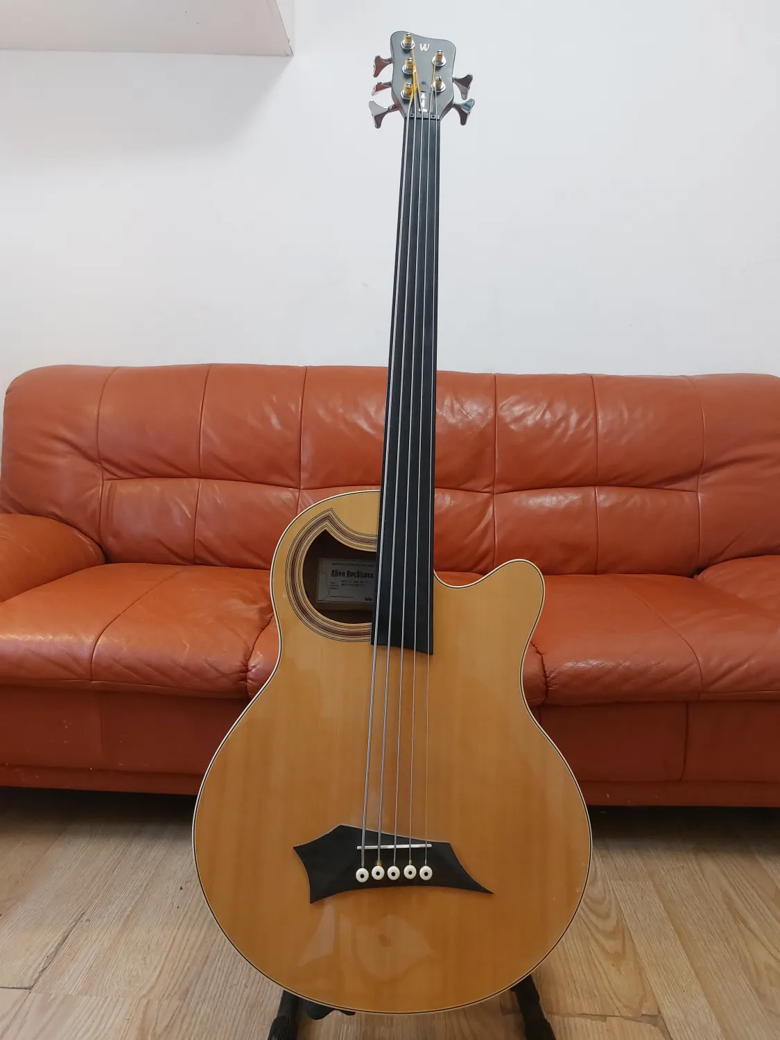 Warwick Rockbass Alien Deluxe 5 NAT Satin Elektroakusztikus basszusgitár