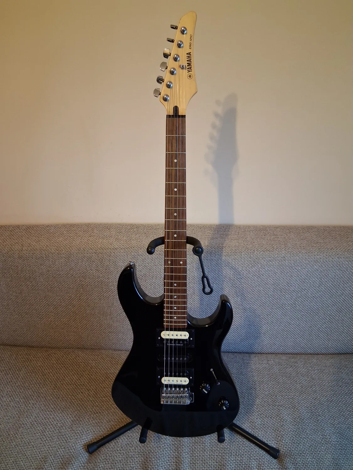 YAMAHA ERG 121C Elektromos gitár