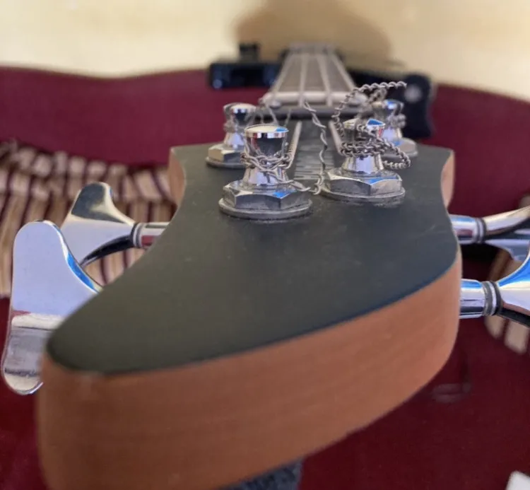 YAMAHA RBX270J Bajo eléctrico