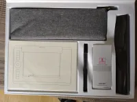 - Wacom Intuos Pro Paper Edition M  digit tábla