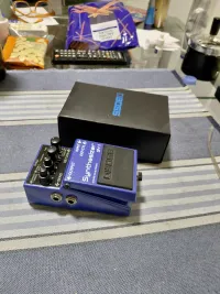 BOSS Synthesizer sy-1