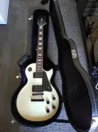 Epiphone Les Paul Custom
