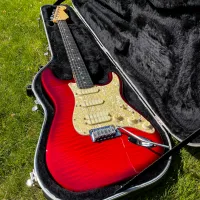 Fender US Strat Ultra 1994 Anniversary Crimson Burst RARE Elektromos gitár - TORAC [Ma, 14:03]