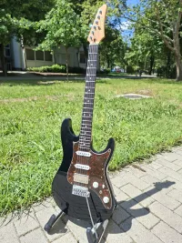 Ibanez AZ2204N-BK Prestige Black