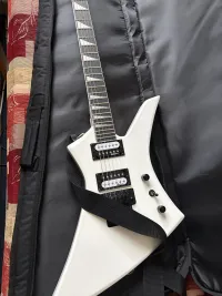 Jackson Kelly js32