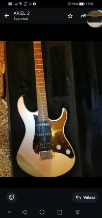 YAMAHA Pacifica