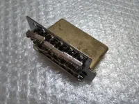 - Vintage tremolo, bronz blokkal Trémolo - AZotya [Today, 4:59 pm]