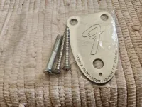 Fender 70es  3 bolt neck plate Nyakrögzítő lemez - reducer75 [Ma, 13:52]