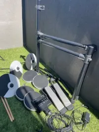 Roland TD-02