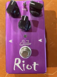 Suhr Riot distorsion