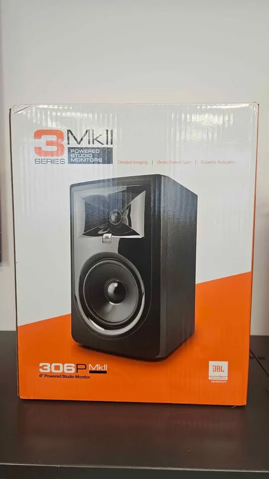 JBL 306P MkII Active Studio Monitor Speaker