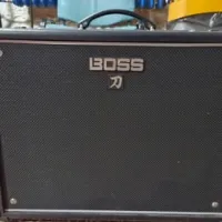 BOSS Katana 100