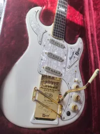 Burns Apache E-Gitarre - Kiss Balika [Today, 8:48 pm]