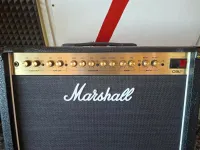 Marshall DSL40CR - garaciával Csöves gitárkombó