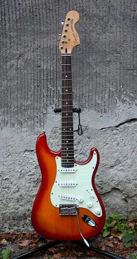 Squier Standard Stratocaster, Duncan pickup