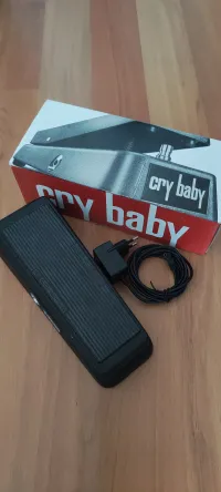 Dunlop GCB 95 Wah pedal - tpeti85 [Today, 12:41 pm]