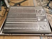 Mackie 24-8-2 Mixing desk - Stephanus [Today, 11:21 am]