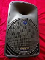 Mackie C200  hangfal