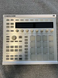 Native Instruments Maschine MK2 MIDI controller - Fhilk [Today, 4:22 pm]