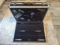Rockcase by Warwick és sajat készítésű pedalboard
