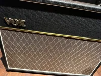 Vox V212C Sound cabinet - Felhasznalo725 [Today, 8:56 am]