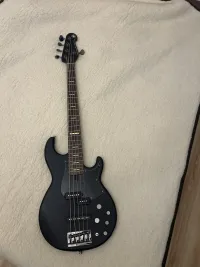 YAMAHA BB735a Basszusgitár 5 húros