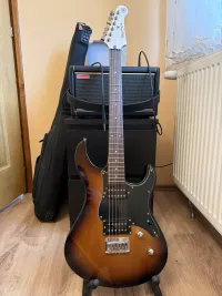 YAMAHA Pacifica 120H