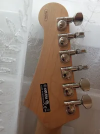YAMAHA Pacifica 311H Elektromos gitár