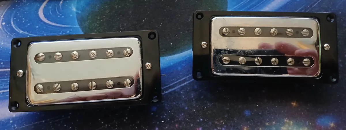 - Humbucker Pickup set