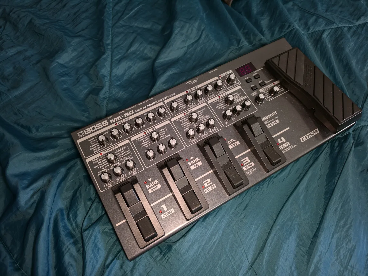 BOSS Me 80 Multi-effect
