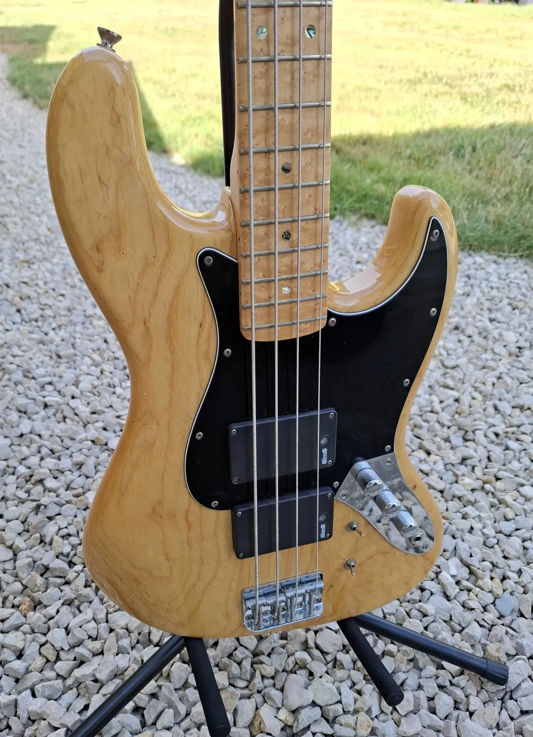 Enfield Fusion J Basszusgitár