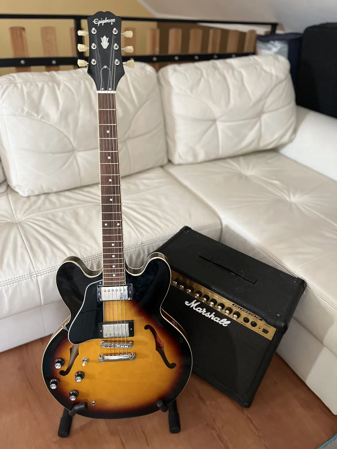 Epiphone ES-335 LH Sunburst Balkezes elektromos gitár