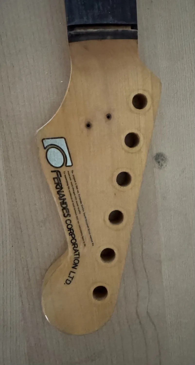 Fernandes FST-120 gitár Stone Logo 1979 Nyak
