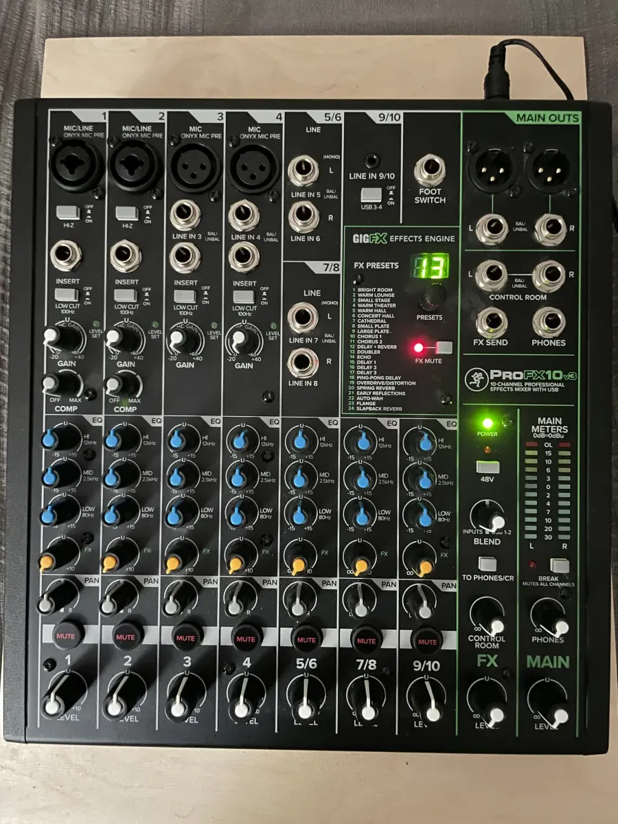 Mackie ProFX10 v3 Digitalmischpult