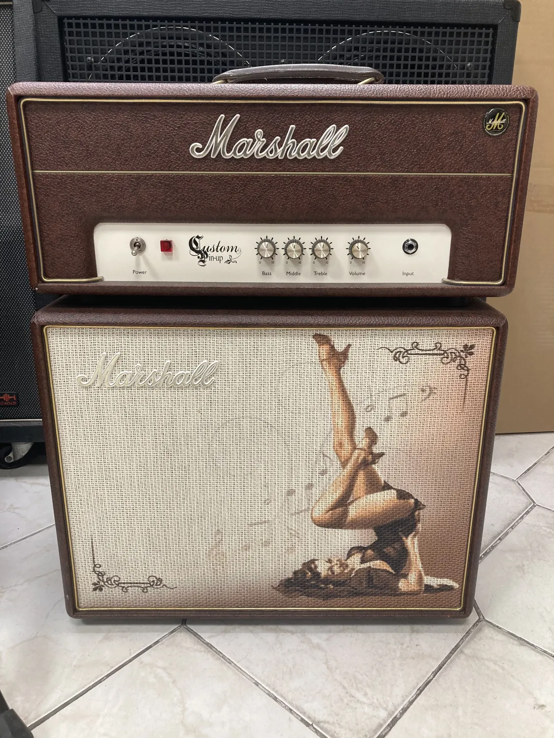 Marshall Pinup 5 Amplifier head and cabinet