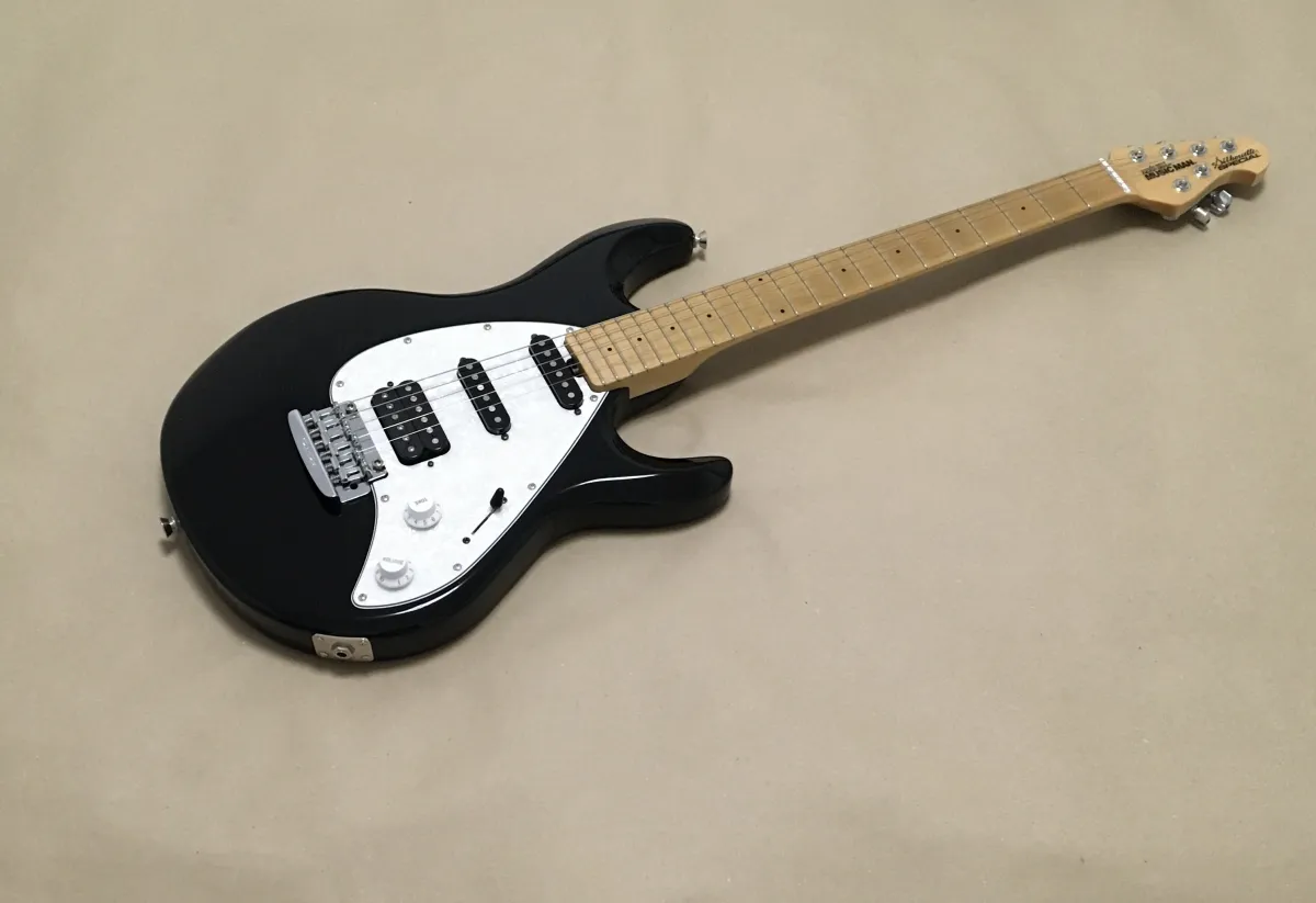 Music Man Silhouette Special HSS USA Guitarra eléctrica