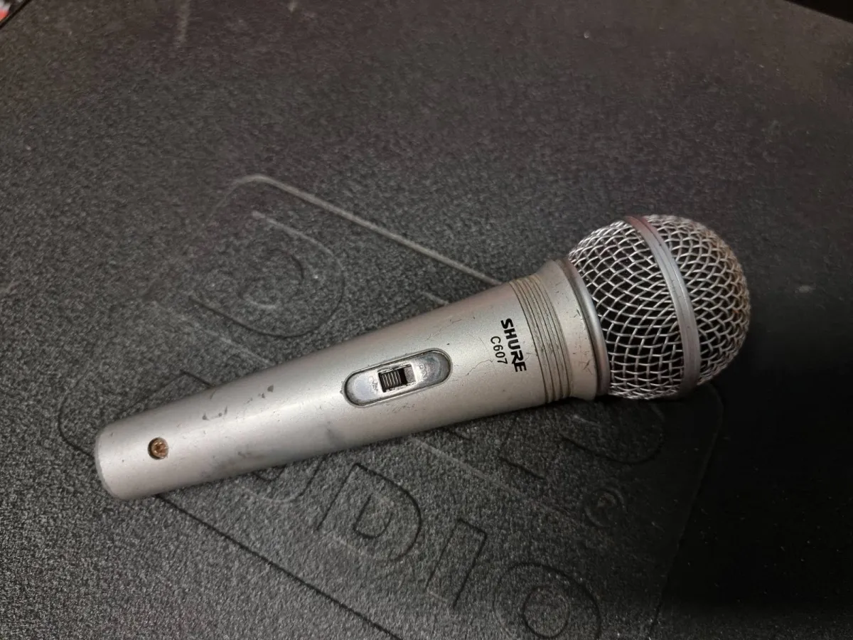 Shure C607 Mikrofon
