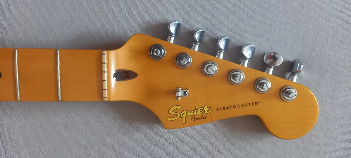 Squier Classic Vibe Gotoh Nyak