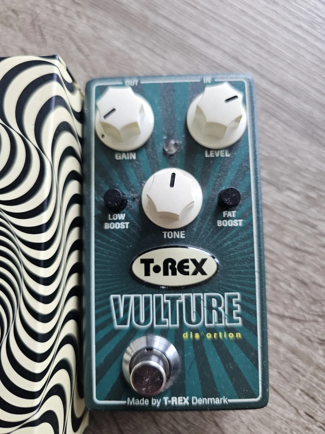 T-Rex Vulture Distortion Overdrive