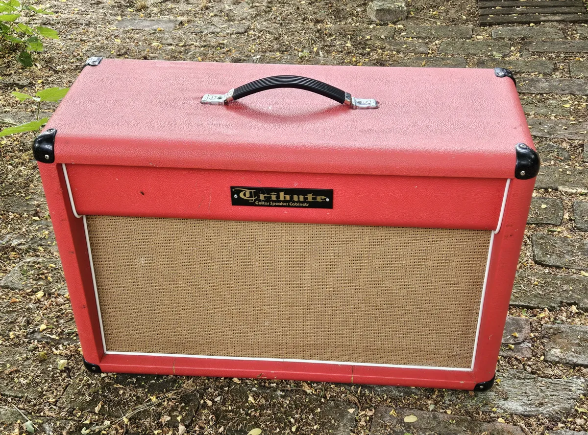 Tribute 2x12 vintage orange Guitar cabinet speaker