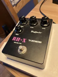 - Buffalo Fx  RHX 76 Distortion Fuzz Effect pedal - ggabesz [Today, 5:15 pm]