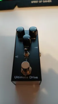 - Ultimate drive Effekt pedál - Major Gábor [Ma, 11:10]