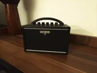 BOSS Katana Mini erősítő