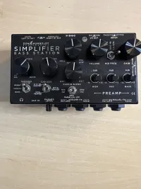 DSM & Humboldt Simplifier Bass Station