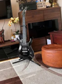 LTD MH-17 KIT Elektrická gitara - Fehérvári Lili [Today, 10:26 pm]