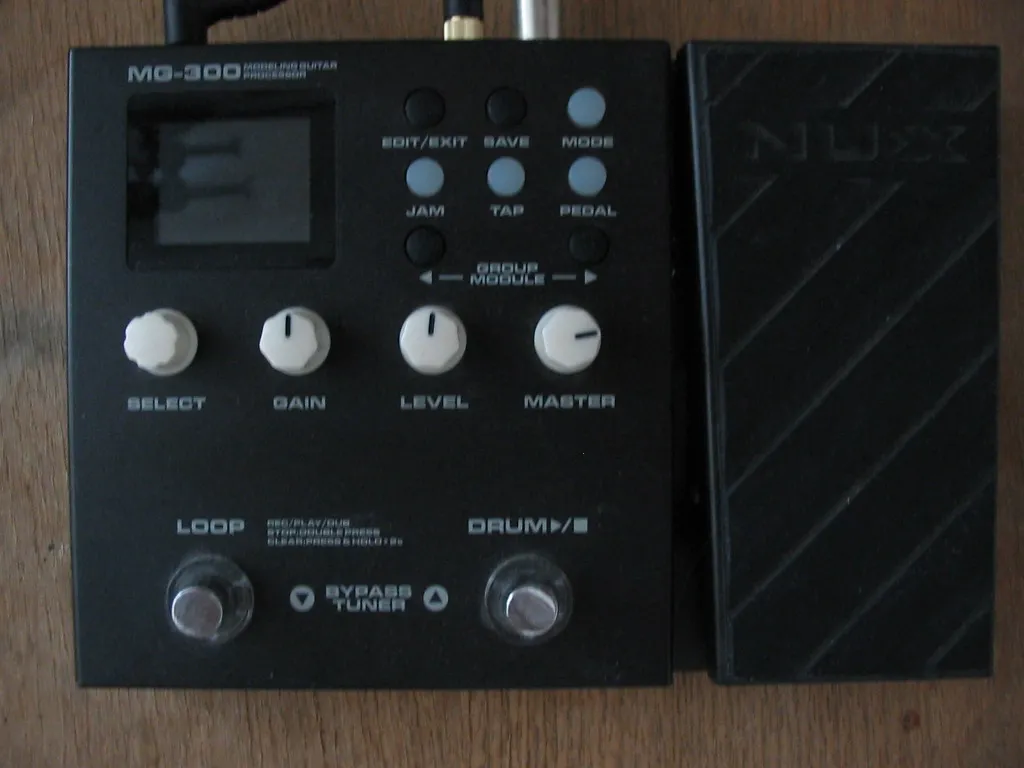 Nux MG-300 Multieffekt
