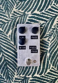 - Midnight Electronics Sunflower Fuzz