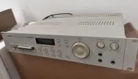 Akai S2000 Sampler