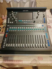 Allen & Heath SQ5 Digitális keverő - edepohu [Ma, 17:47]